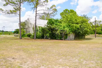 1400 Fm 609, Flatonia, TX 78941 - Photo 19
