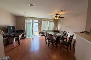 8110 Singing Sonnet Ln, Houston, TX 77072 - Photo 3