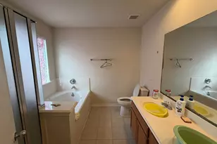 8110 Singing Sonnet Ln, Houston, TX 77072 - Photo 7