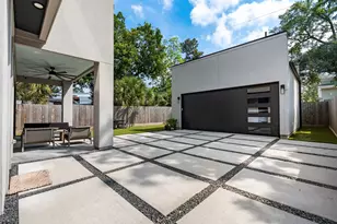 935 Gardenia Dr, Houston, TX 77018 - Photo 33