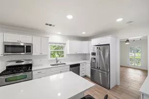 3815 Latma Dr, Houston, TX 77025 - Photo 15