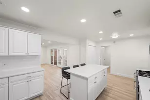 3815 Latma Dr, Houston, TX 77025 - Photo 11