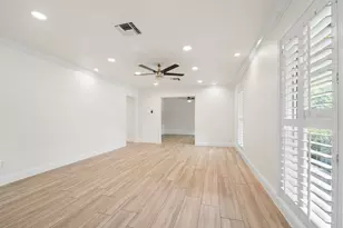 3815 Latma Dr, Houston, TX 77025 - Photo 7