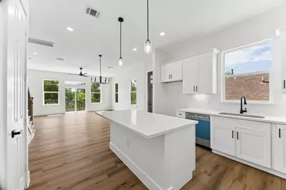 5106 Ricky Street #A, Houston, TX 77033 - Photo 3