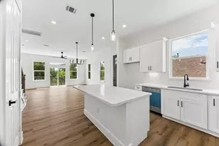 5106 Ricky St, Houston, TX 77033 - Photo 3