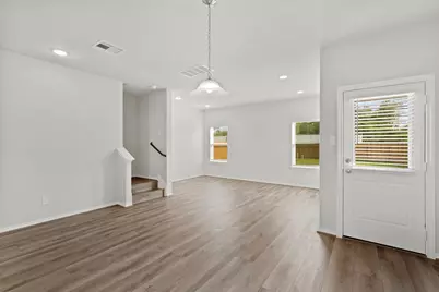 1455 Acorn Meadow Street, Houston, TX 77067 - Photo 9