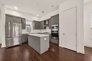 2004 Rosedale St, Houston, TX 77004 - Photo 9