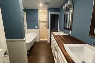 3500 Barbers Hill Rd, Highlands, TX 77562 - Photo 13