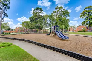 12710 Huntingwick Dr, Houston, TX 77024 - Photo 25