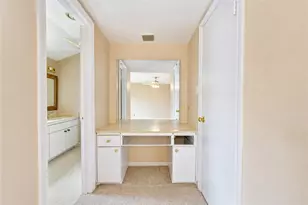 12710 Huntingwick Dr, Houston, TX 77024 - Photo 13