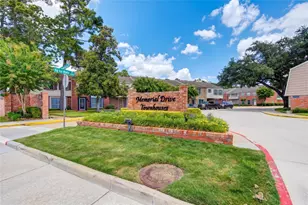 12710 Huntingwick Dr, Houston, TX 77024 - Photo 3