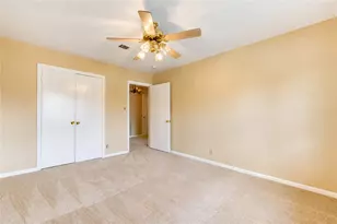 12710 Huntingwick Dr, Houston, TX 77024 - Photo 17
