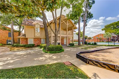 12710 Huntingwick Drive, Houston, TX 77024 - Photo 23