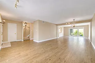 12710 Huntingwick Dr, Houston, TX 77024 - Photo 5