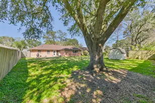 1718 Lexington St, Deer Park, TX 77536 - Photo 25