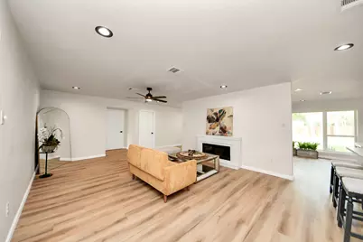 2407 Crestdale Dr, Houston, TX 77080 - Photo 17