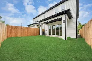 2606 Winbern St, Houston, TX 77004 - Photo 37
