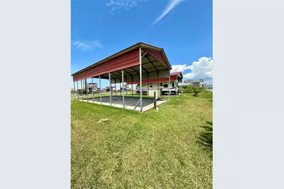 1218 Van Sant, Gilchrist, TX 77617 - Photo 3