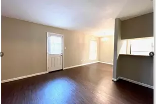 2200 Cypress Landing Dr, Houston, TX 77090 - Photo 3