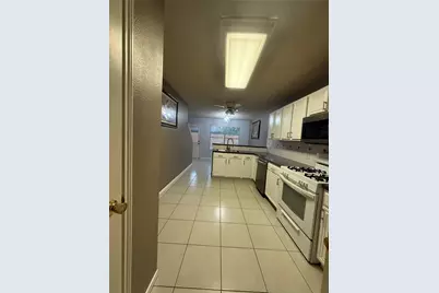13202 Chasworth Dr, Houston, TX 77041 - Photo 5