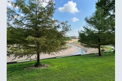 1441 East Street #107, Houston, TX 77007 - Photo 11
