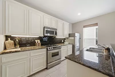 1716 Elgin Street, Houston, TX 77004 - Photo 3