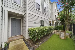 1716 Elgin St, Houston, TX 77004 - Photo 5
