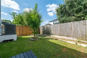 4041 Castor St, Houston, TX 77022 - Photo 43