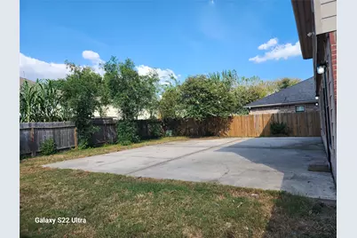 6038 Stirring Winds Lane, Houston, TX 77086 - Photo 5