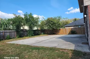 6038 Stirring Winds Ln, Houston, TX 77086 - Photo 5