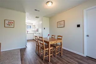 2114 Yorktown Ct S, League City, TX 77573 - Photo 17