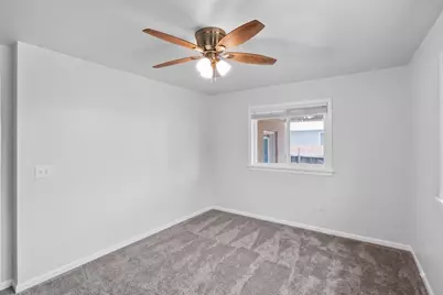 380 S Wilson Avenue, Giddings, TX 78942 - Photo 21