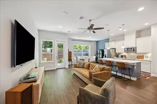 1502 Upland Glen Way, Houston, TX 77043 - Photo 1