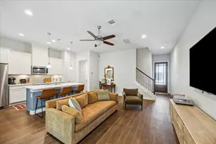 1502 Upland Glen Way, Houston, TX 77043 - Photo 3