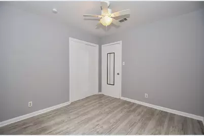 5330 Windswept Lane, Houston, TX 77056 - Photo 15