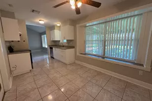 9915 Parkvale Dr, Houston, TX 77099 - Photo 7