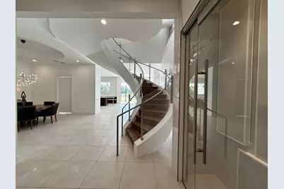 3308 N Macgregor Way, Houston, TX 77004 - Photo 9