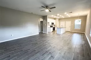 8118 Safebuy St, Houston, TX 77028 - Photo 7