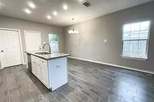 8118 Safebuy St, Houston, TX 77028 - Photo 17