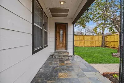 7812 Scanlock Street, Houston, TX 77012 - Photo 3