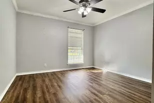 7704 Timberland Dr, Orange, TX 77632 - Photo 11