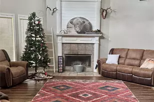 7704 Timberland Dr, Orange, TX 77632 - Photo 3