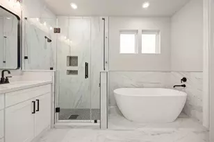 15388 Sandtrap Dr, Waller, TX 77484 - Photo 3