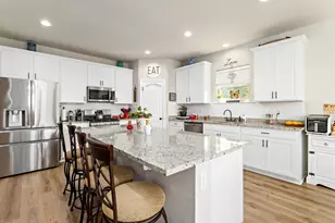 703 Cottonwood Dr, Orange, TX 77630 - Photo 9