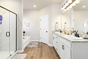 703 Cottonwood Dr, Orange, TX 77630 - Photo 15