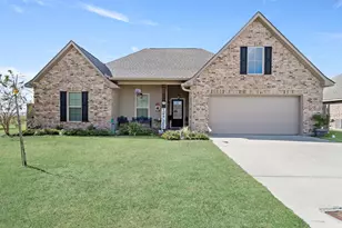 703 Cottonwood Dr, Orange, TX 77630 - Photo 1
