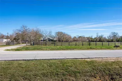 21610 Mueschke Road, Tomball, TX 77377 - Photo 11