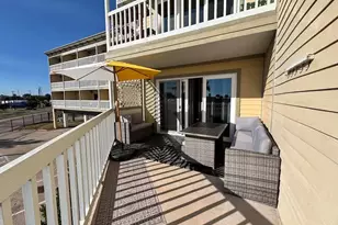 6300 Seawall Blvd, Galveston, TX 77551 - Photo 17