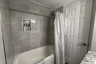 6300 Seawall Blvd, Galveston, TX 77551 - Photo 15
