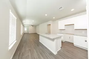 15631 Buffalo Mdw Ct, Houston, TX 77090 - Photo 3